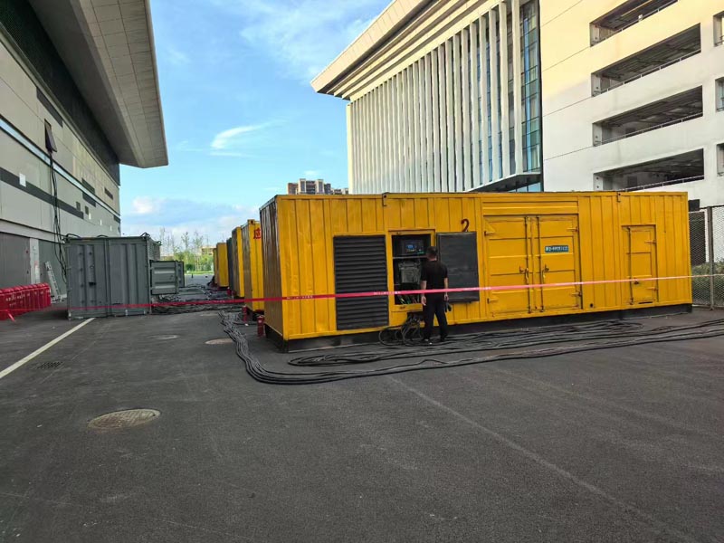 东源柴油发电机冬季保养注意事项?