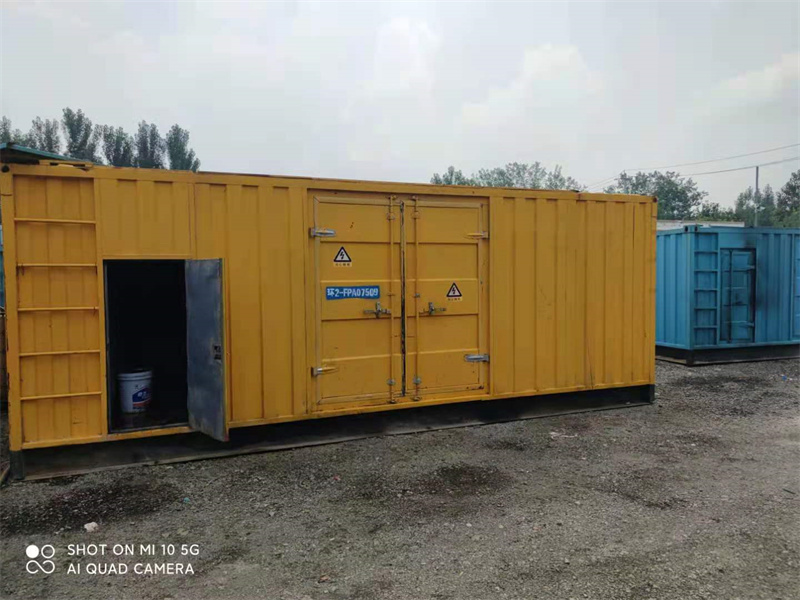 东源200KW柴油发电机组需要配备什么型号的电缆线？