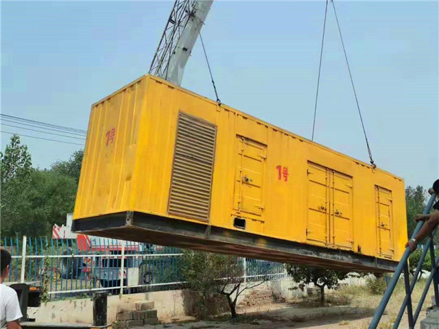 东源300KW柴油发电机组油耗是多少？