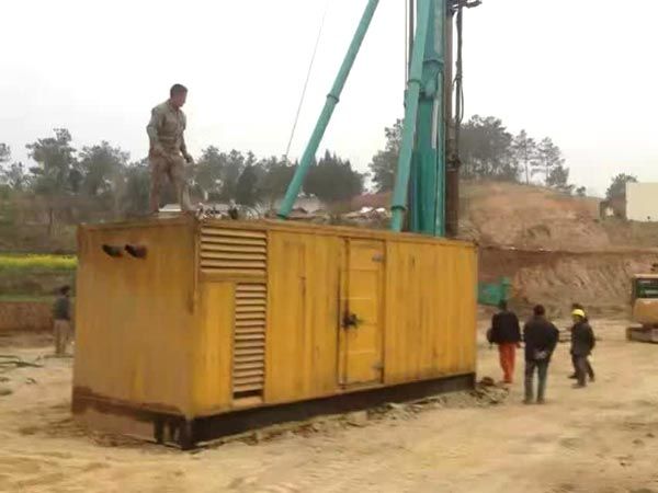 东源如何判断水冷式机油散热器密封件是否需要更换？